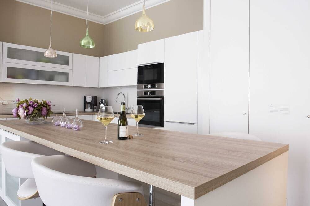 Apartment-Ensuite mit Bad 1