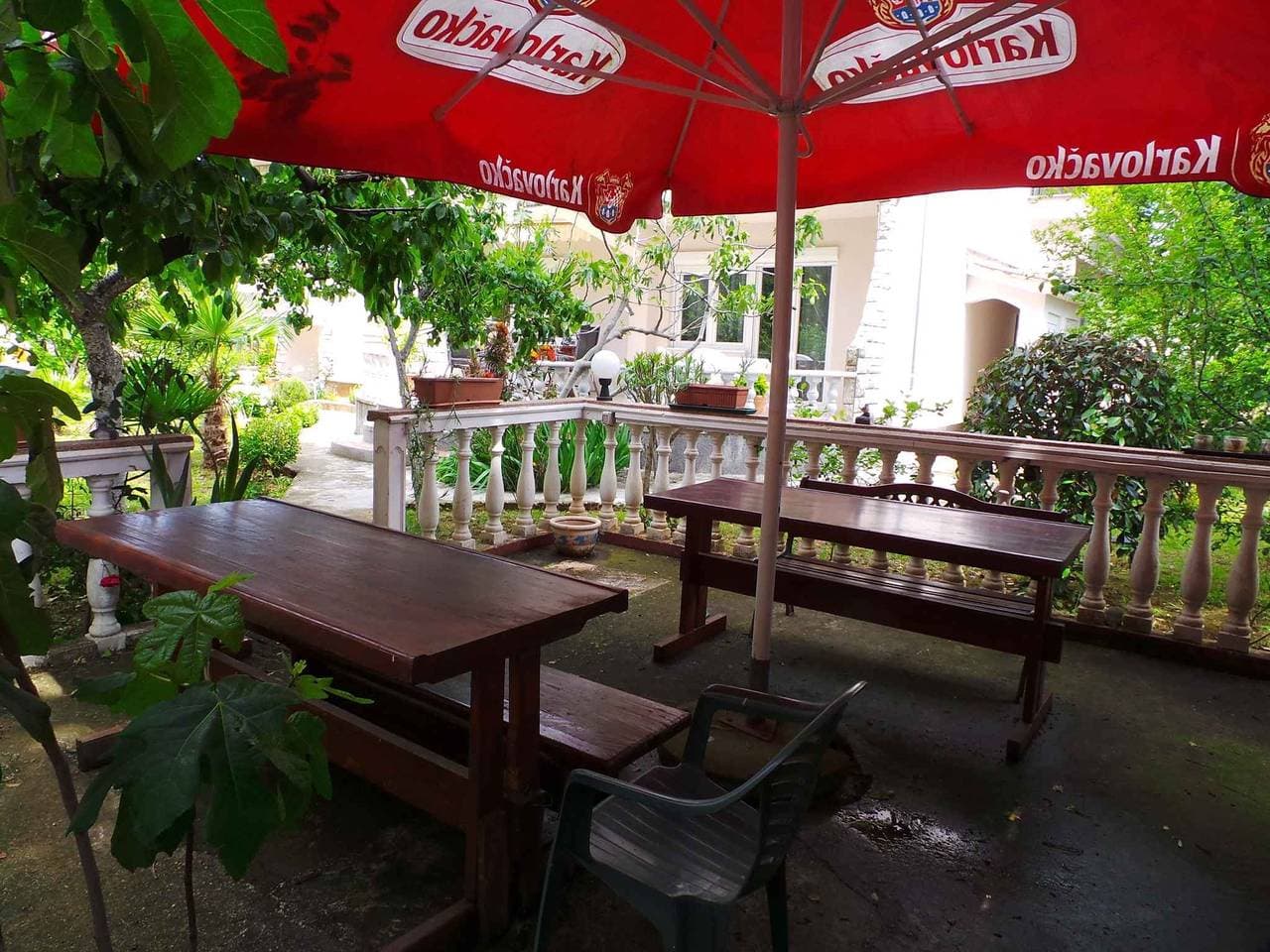 Foto 7 von 22: Ferienwohnung mit Sat-TV und Garten