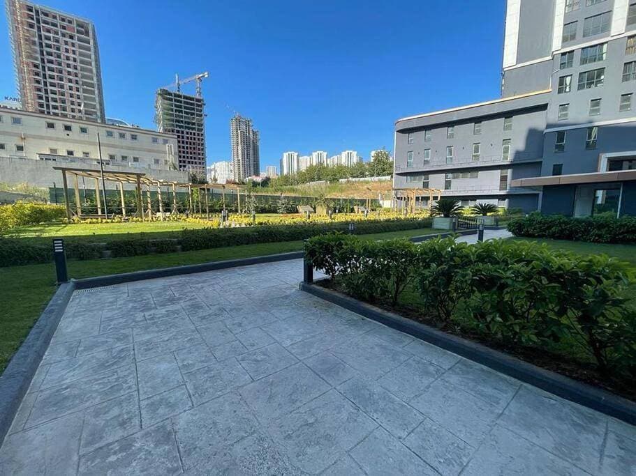 Foto 10 von 24: Furnished Apt (29th floor) with panoramic views