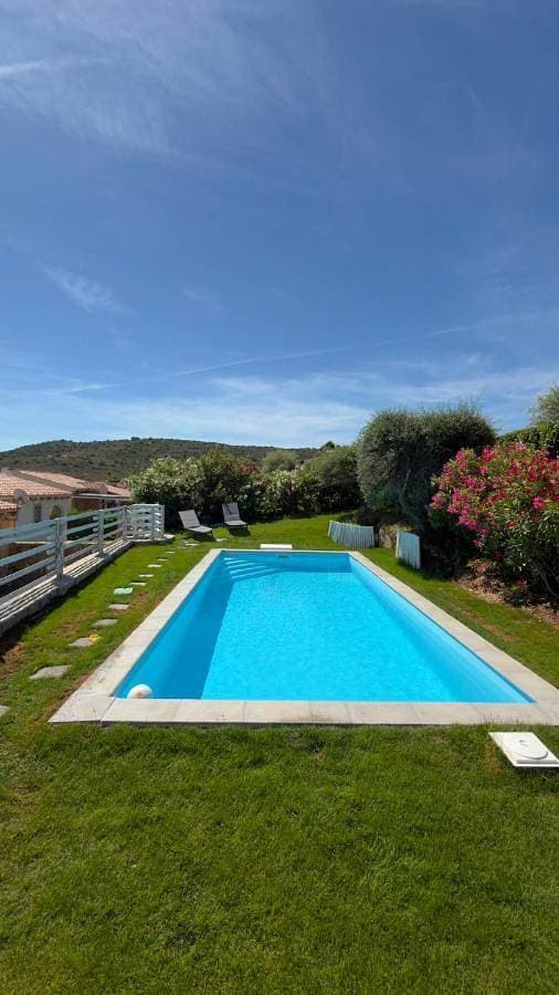 Foto 2 von 42: Villa with Sea View