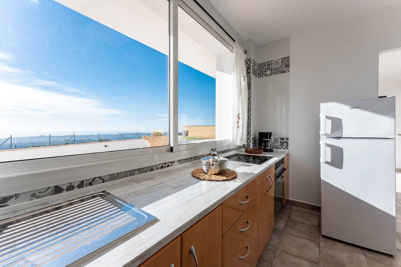Foto 8 von 25: Ferienwohnung 'Apartamento Timón' mit Meerblick, Wi-Fi und Klimaanlage