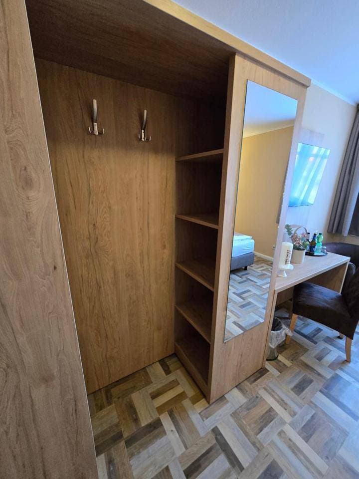 Foto 8 von 13: Standard Twin Room