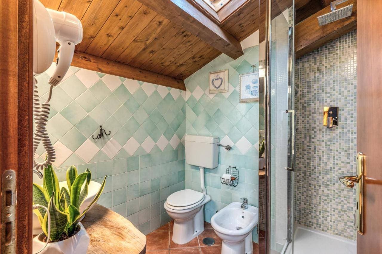 Foto 8 von 18: Classic Triple Room