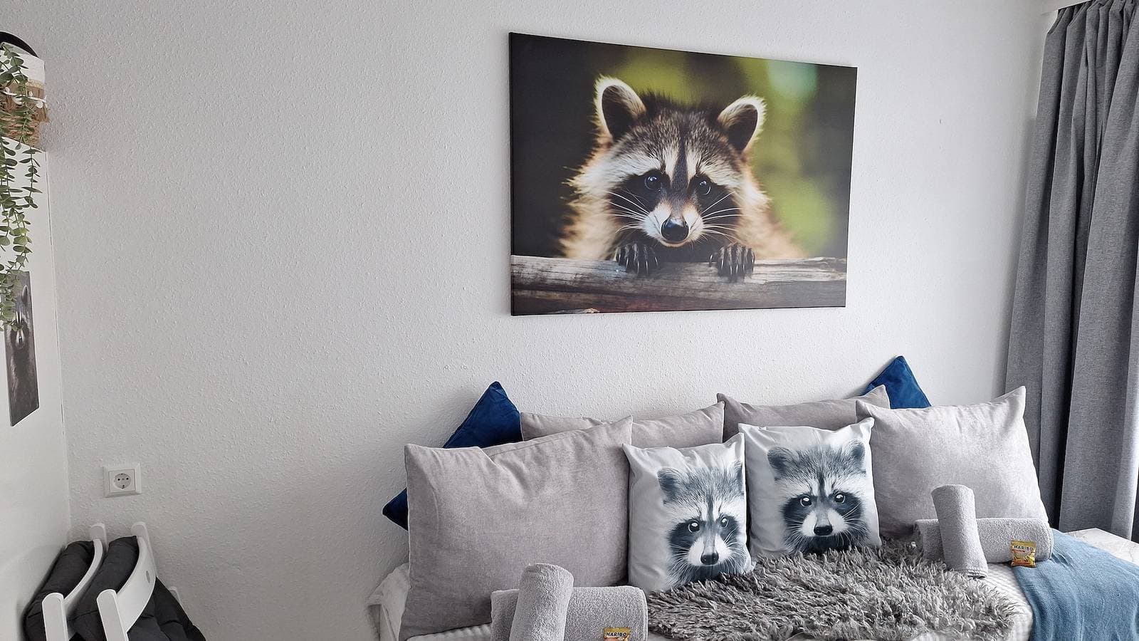Foto 5 von 31: The Raccoon Cave“ – Apartment mit Balkon & Pool