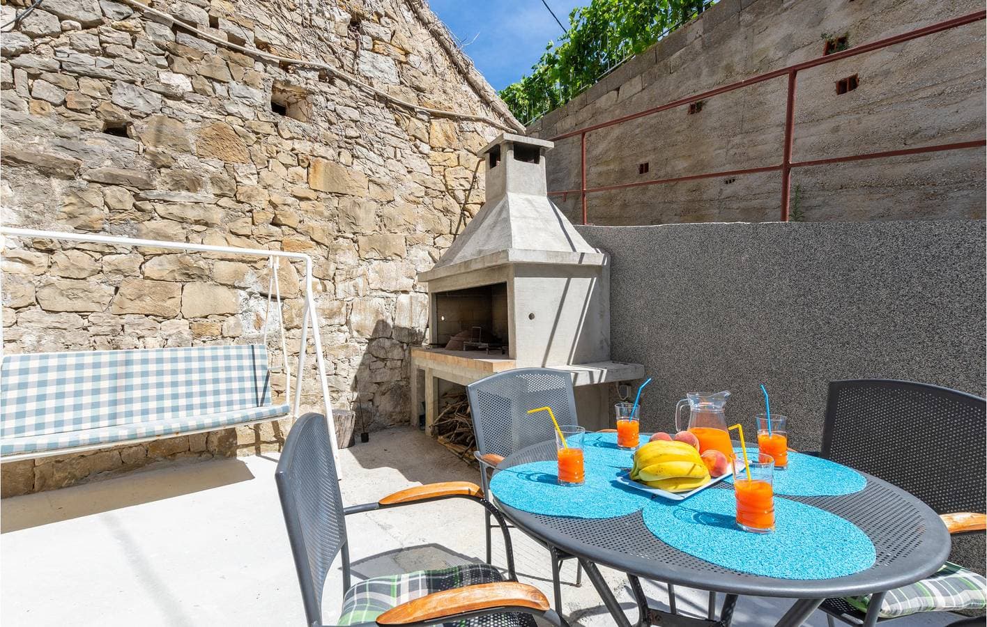 Foto 7 von 25: Gemütliche Ferienwohnung, 1 km vom Strand entfernt, mit Terrasse und WLAN