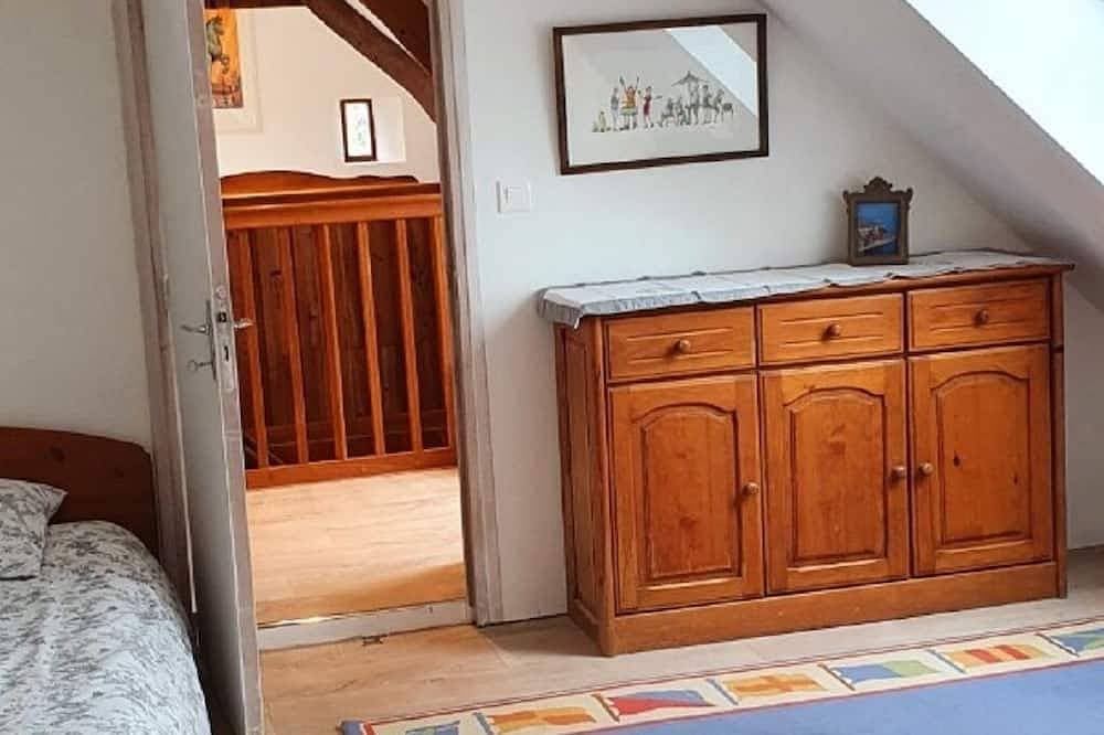 Foto 9 von 30: Tracy sur Mer. Charming renovated residence for up to 12 people