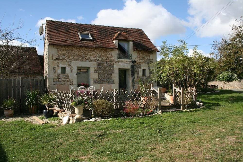 Walnut Lodge, 1 Schlafzimmer traditionelles Ferienhaus in ländlicher Umgebung 1