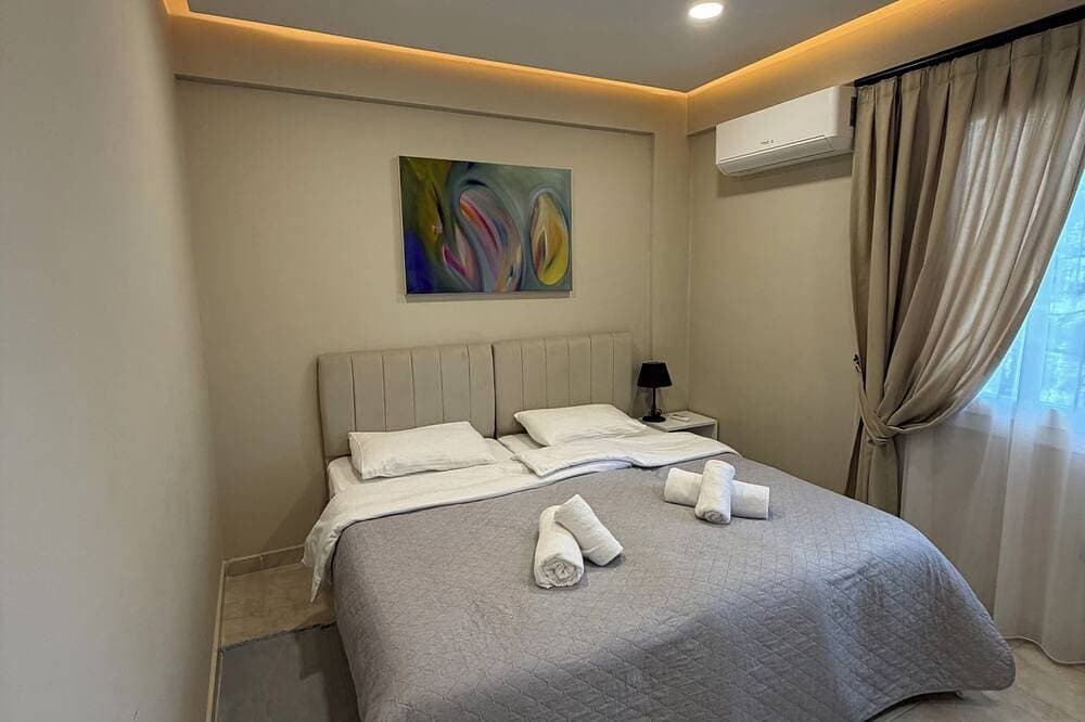 Foto 6 von 24: Charming 1Br Apartment with WiFi & AC in Girne -- Şık ve Konforlu 1+1 Daire