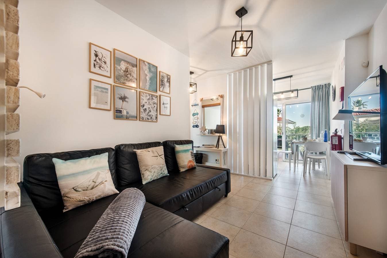 Foto 4 von 28: Casa Louro