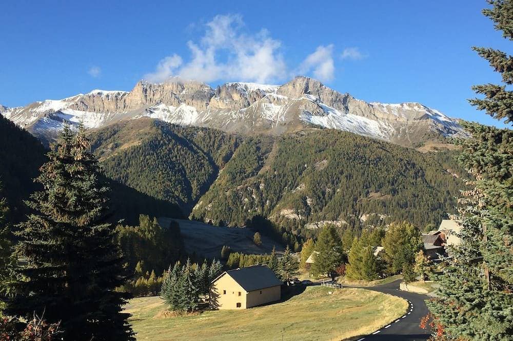 Foto 9 von 13: Studio with mountain charm