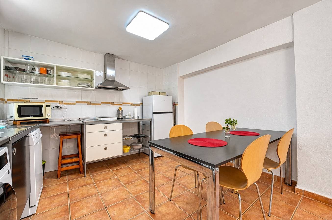 Foto 10 von 30: Ferienhaus 'Cova Negra Nature' mit Bergblick, Gemeinschaftspool & Klimaanlage
