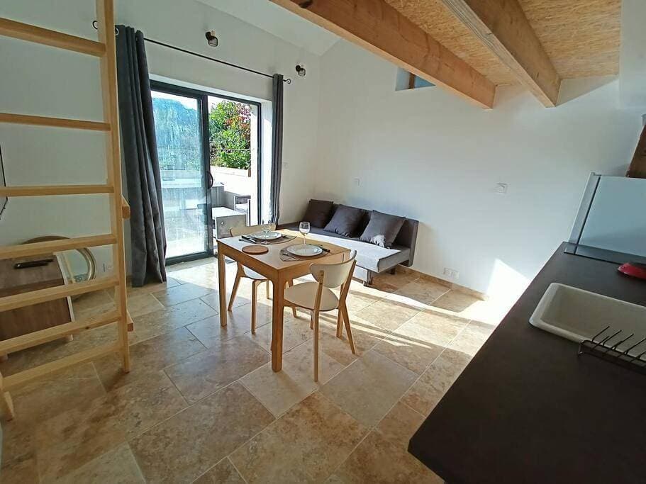 Foto 4 von 17: One-Bedroom Apartment