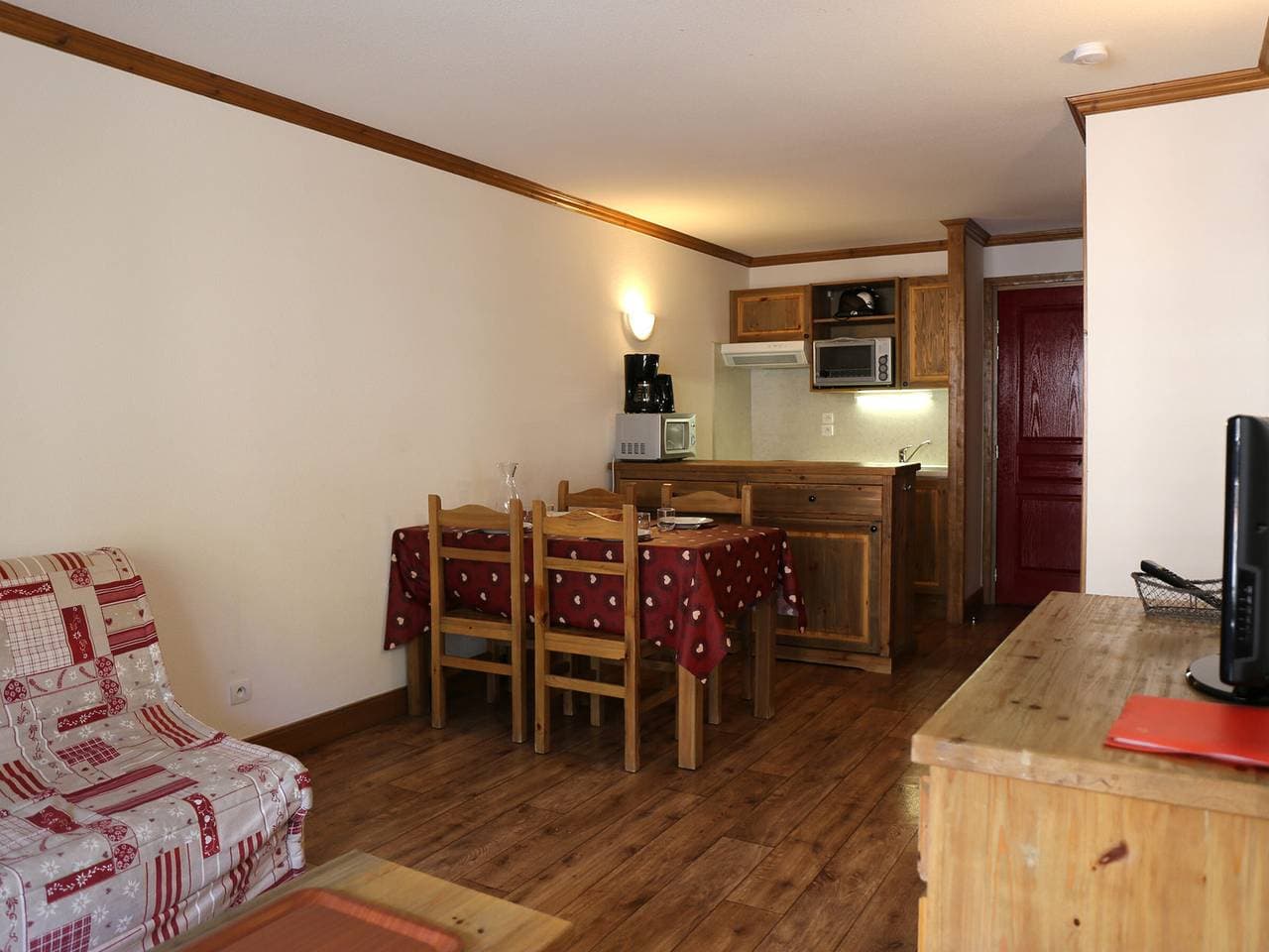 Geräumige Wohnung für 6 Personen mit WIFI in Aussois 1