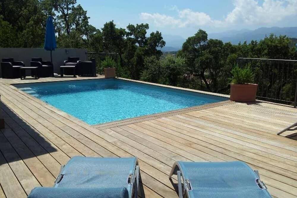 Stilvolles Haus mit Klimaanlage, sicherem Pool, Garten, 3 km von den Stränden entfernt 1