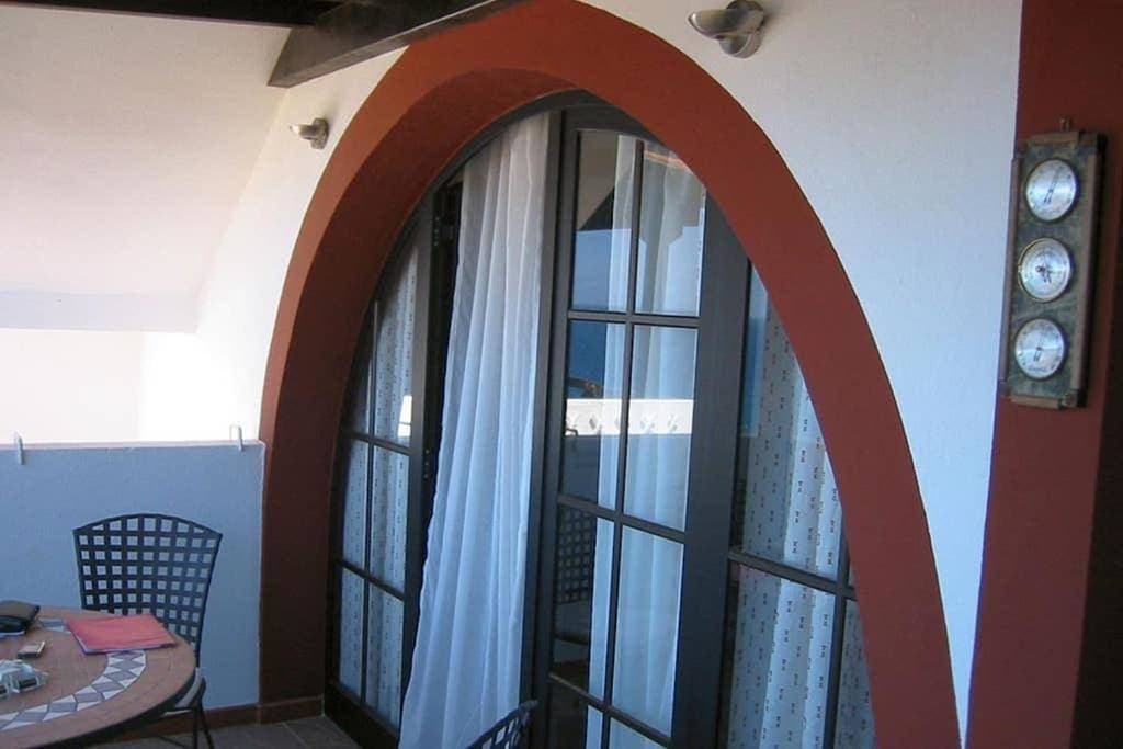 Foto 4 von 15: Two-Bedroom Apartment
