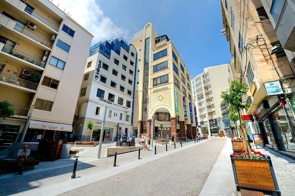 Foto 12 von 30: Stylish 1Br Studio Apt in Gzira
