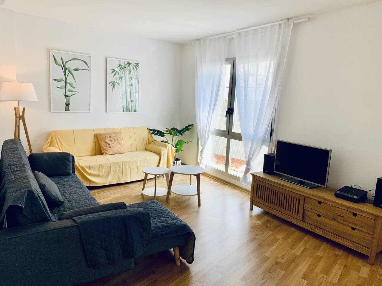 Foto 2 von 16: Ferienwohnung für 5 Personen mit Balkon