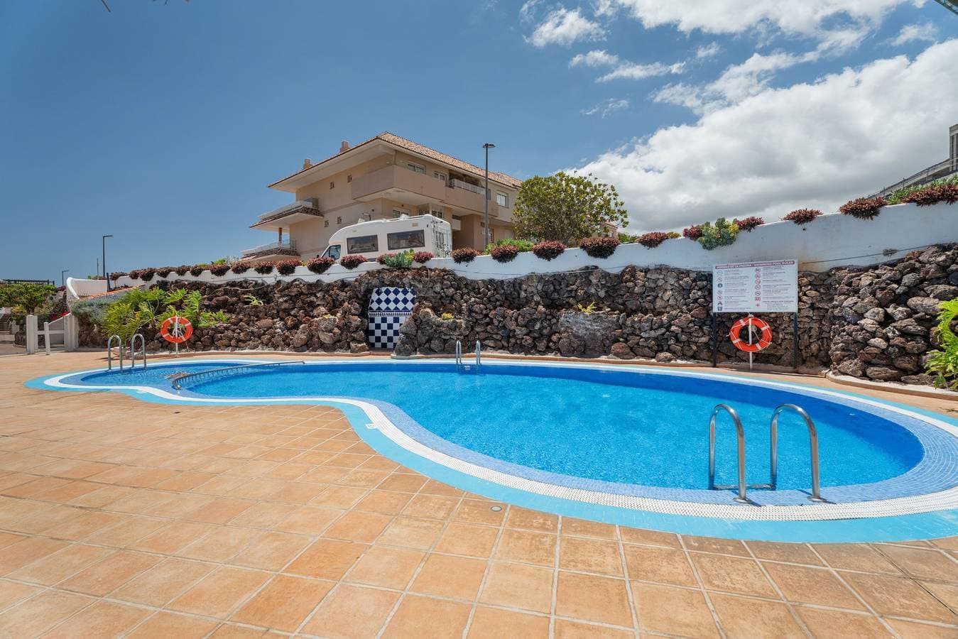 Foto 2 von 32: Urlaub 'Atlantic Color Views' mit Meerblick, Gemeinschaftspool und Wi-Fi