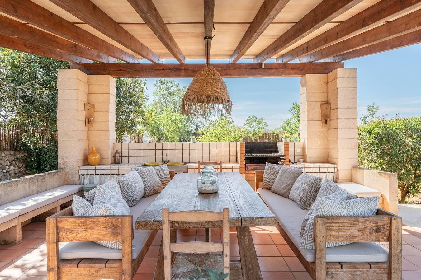 Foto 4 von 26: Villa 'Es Lledoner 3' mit Bergblick, Gemeinschaftspool und WLAN