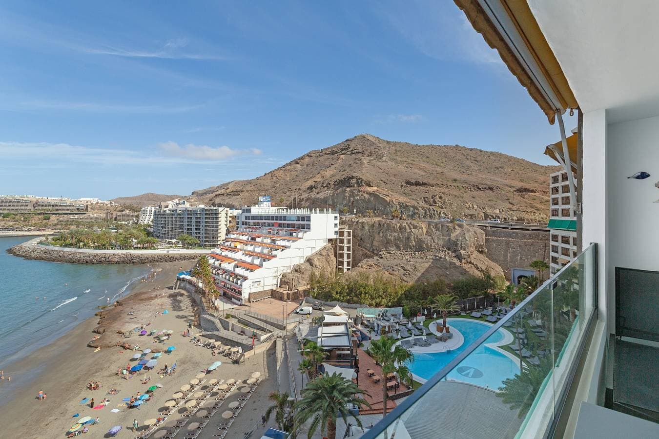 Foto 4 von 21: Ferienwohnung 'Ocean Wave Retreat' mit Meerblick, WLAN und Klimaanlage