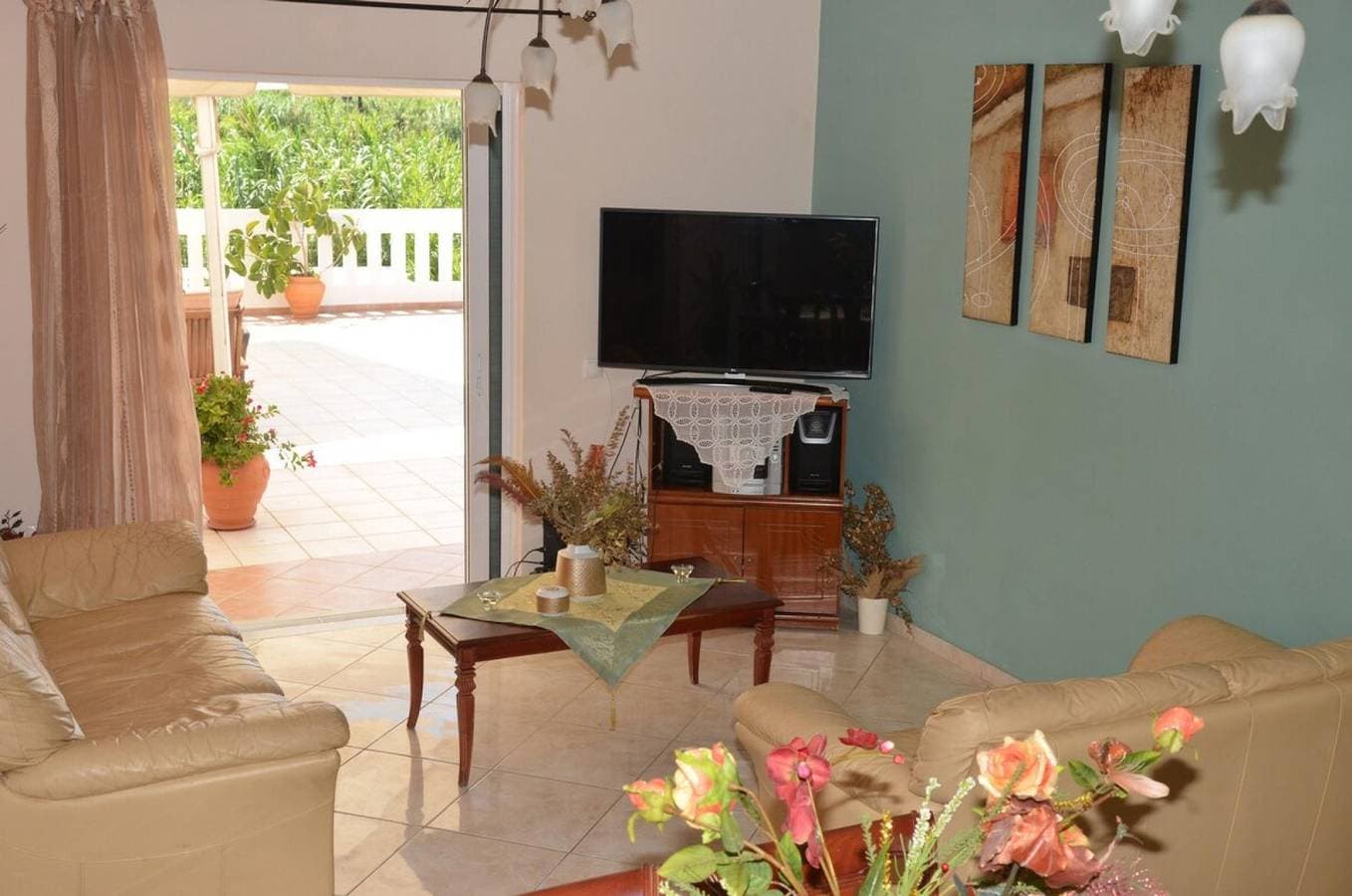 Foto 12 von 40: Ferienwohnung für 5 Personen mit Terrasse