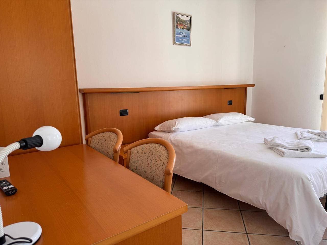 Foto 8 von 13: Double Room with Lake View