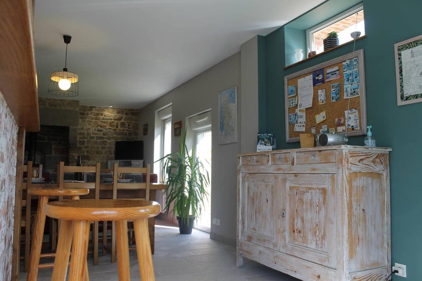 Foto 8 von 19: Gemütliche Ferienwohnung mit Garten und Parkplatz, 2,5 km vom Fluss La Gièze entfernt