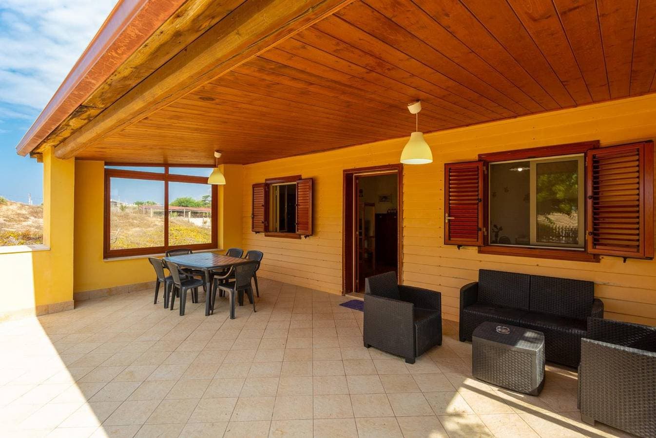 Foto 9 von 27: Villa für 6 Personen mit Meerblick
