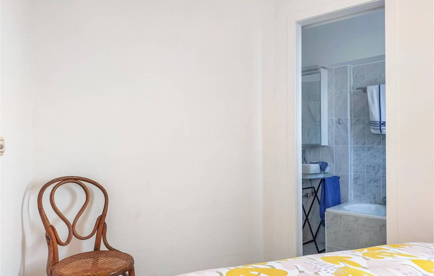 Foto 13 von 22: Ferienwohnung für 3 Personen mit Terrasse