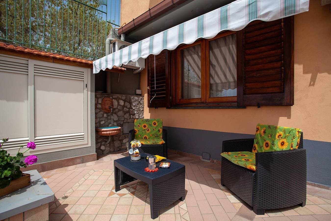 Foto 8 von 26: Villa für 5 Personen mit Garten