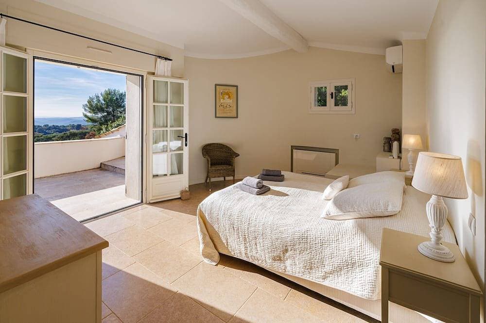 Foto 3 von 30: Mas Bellevue – Heated Pool & Exceptional Sea View