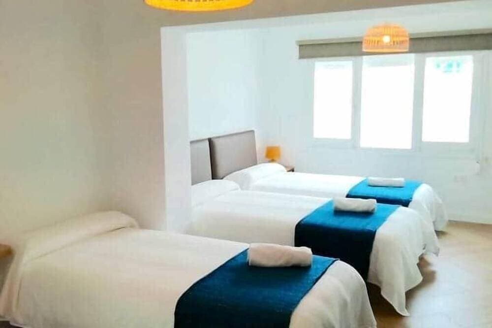 Foto 7 von 30: Villa Luna Beach Premium 9pax