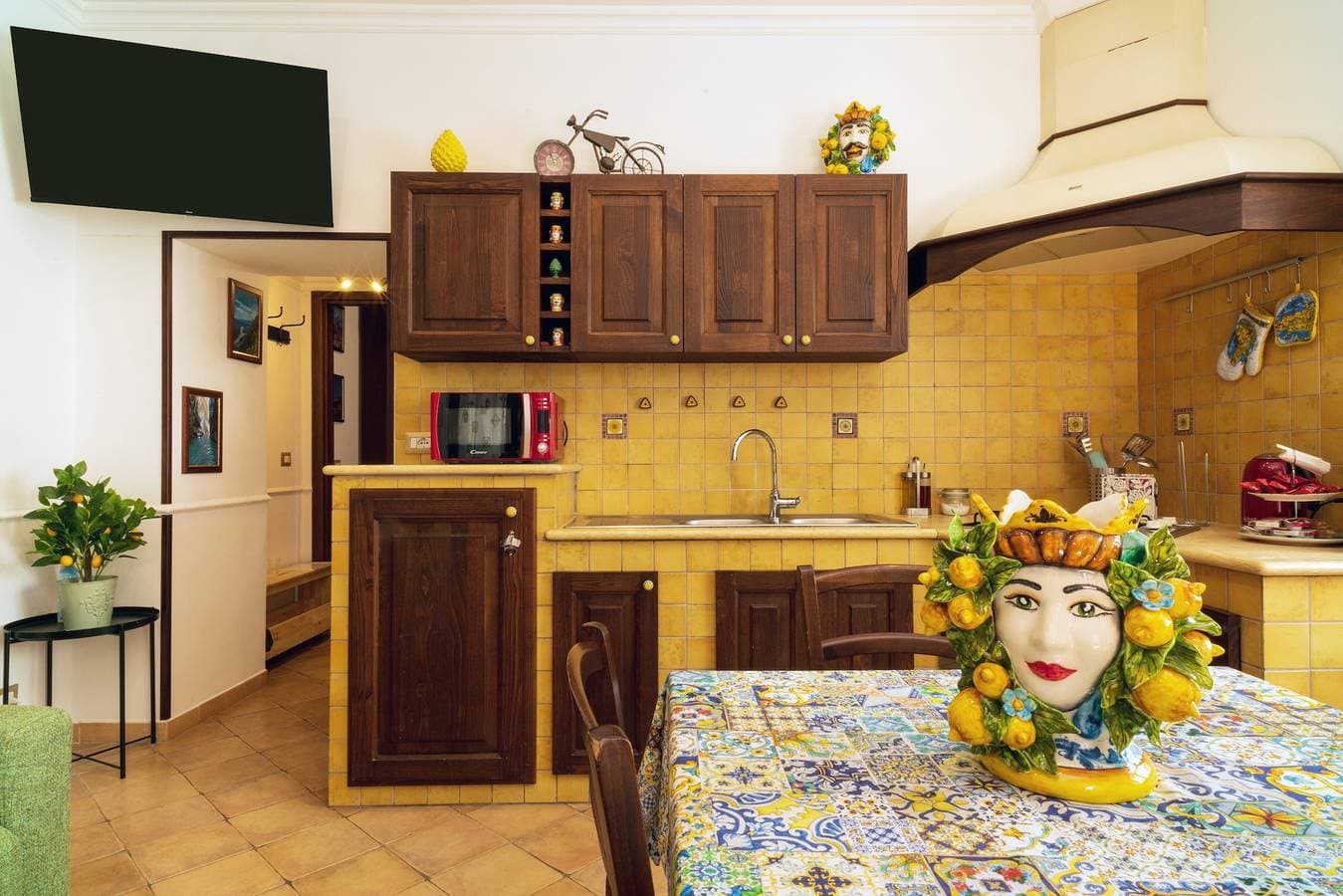Foto 5 von 19: Ferienhaus 'Carly Taormina' mit Gemeinschaftsterrasse und WLAN