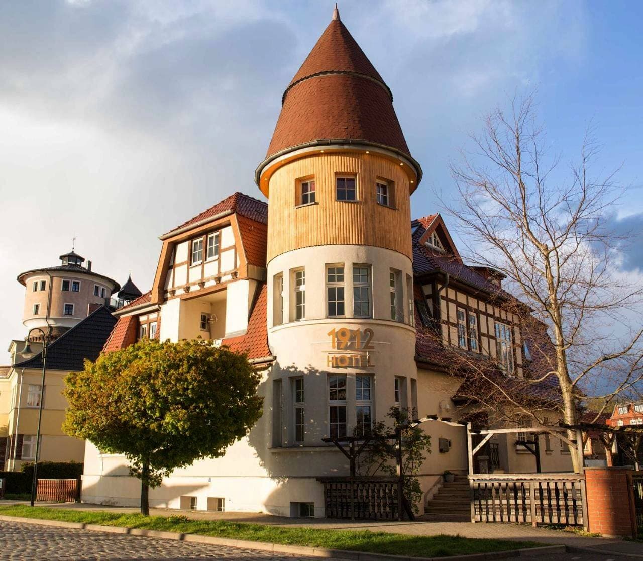 Hotel 1912 1