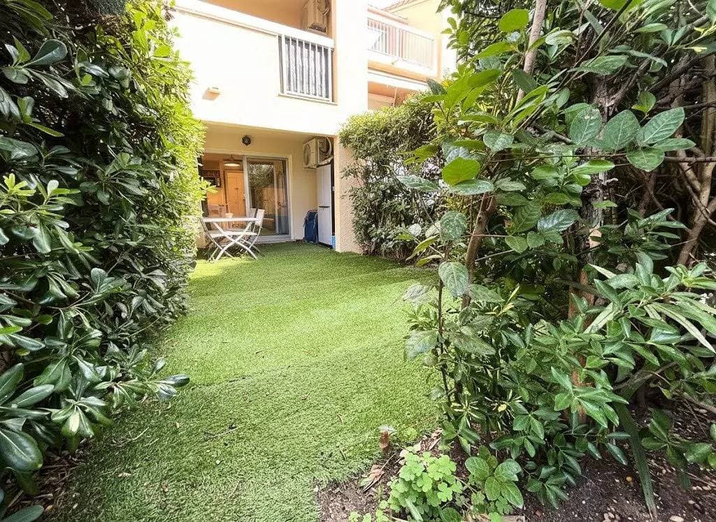 Foto 3 von 14: Charmantes Studio mit Jardinet Privatif – Golf von Saint-Tropez