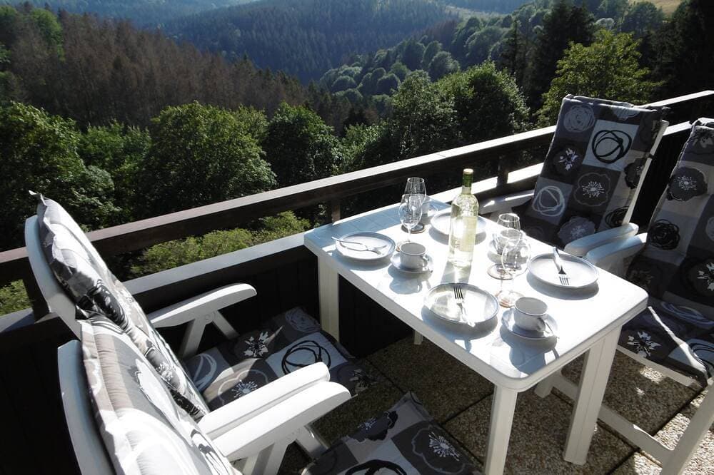 Große Ferienwohnung mit 180-Grad-Aussicht auf die Berge 1