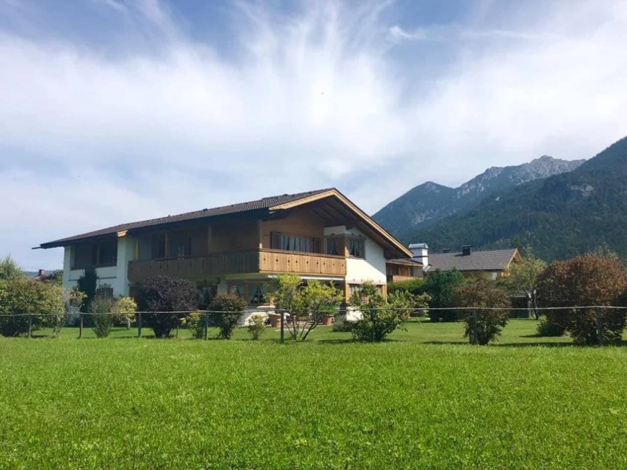 Foto 7 von 15: Ferienwohnung '1' mit Bergblick, Gemeinschaftsgarten und WLAN