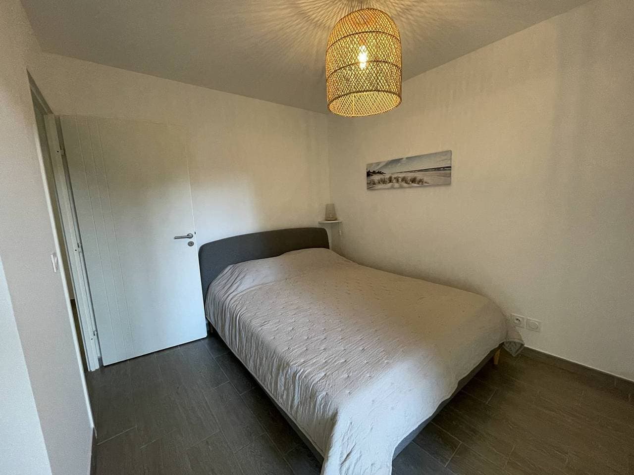 Foto 6 von 11: Elegante Wohnung für 4 Personen mit Garten, Pool und nah am Strand