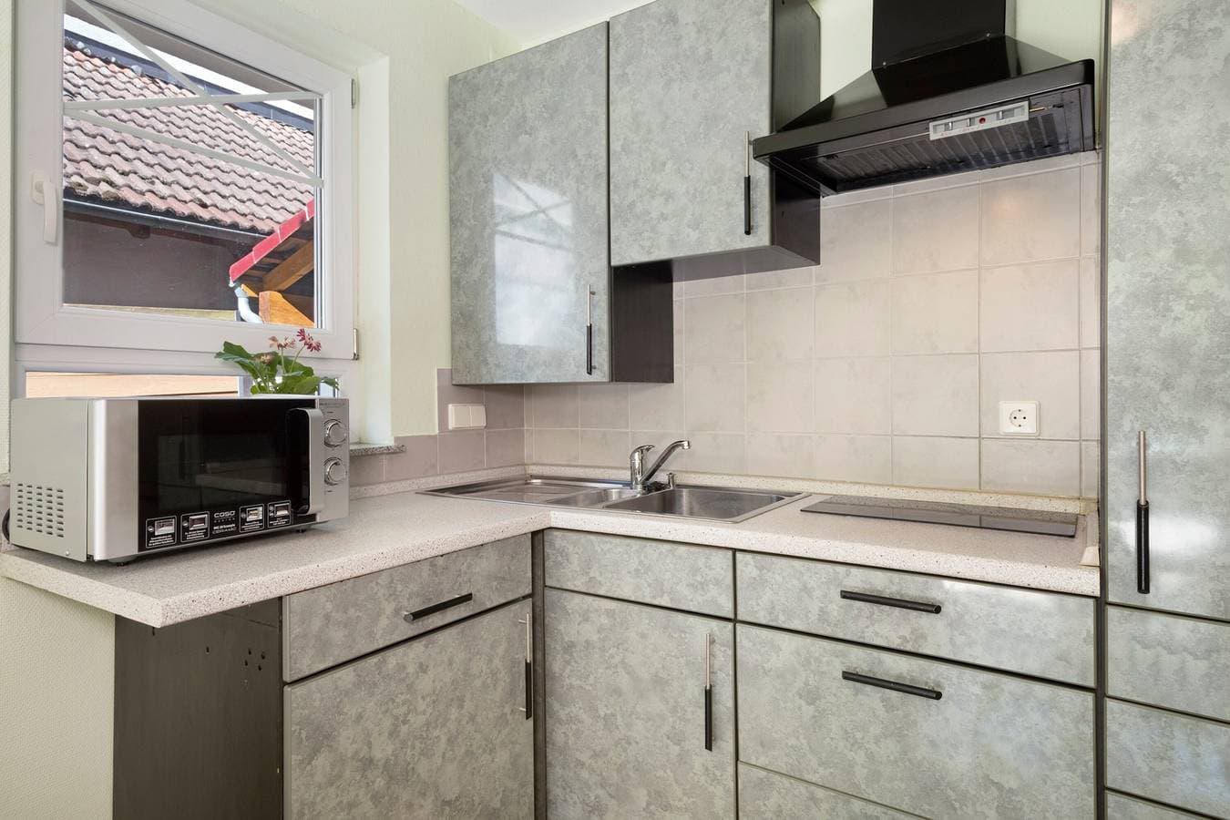 Foto 6 von 21: Ferienwohnung 'Jacqueline' mit privater Terrasse, Gemeinschaftsgarten und Wi-Fi