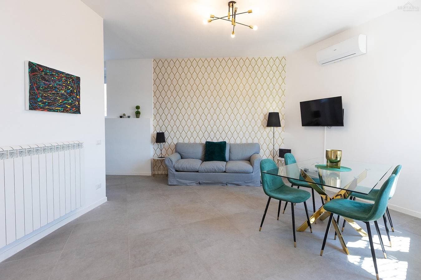 Foto 8 von 50: Ferienwohnung für 6 Personen mit Balkon/Terrasse
