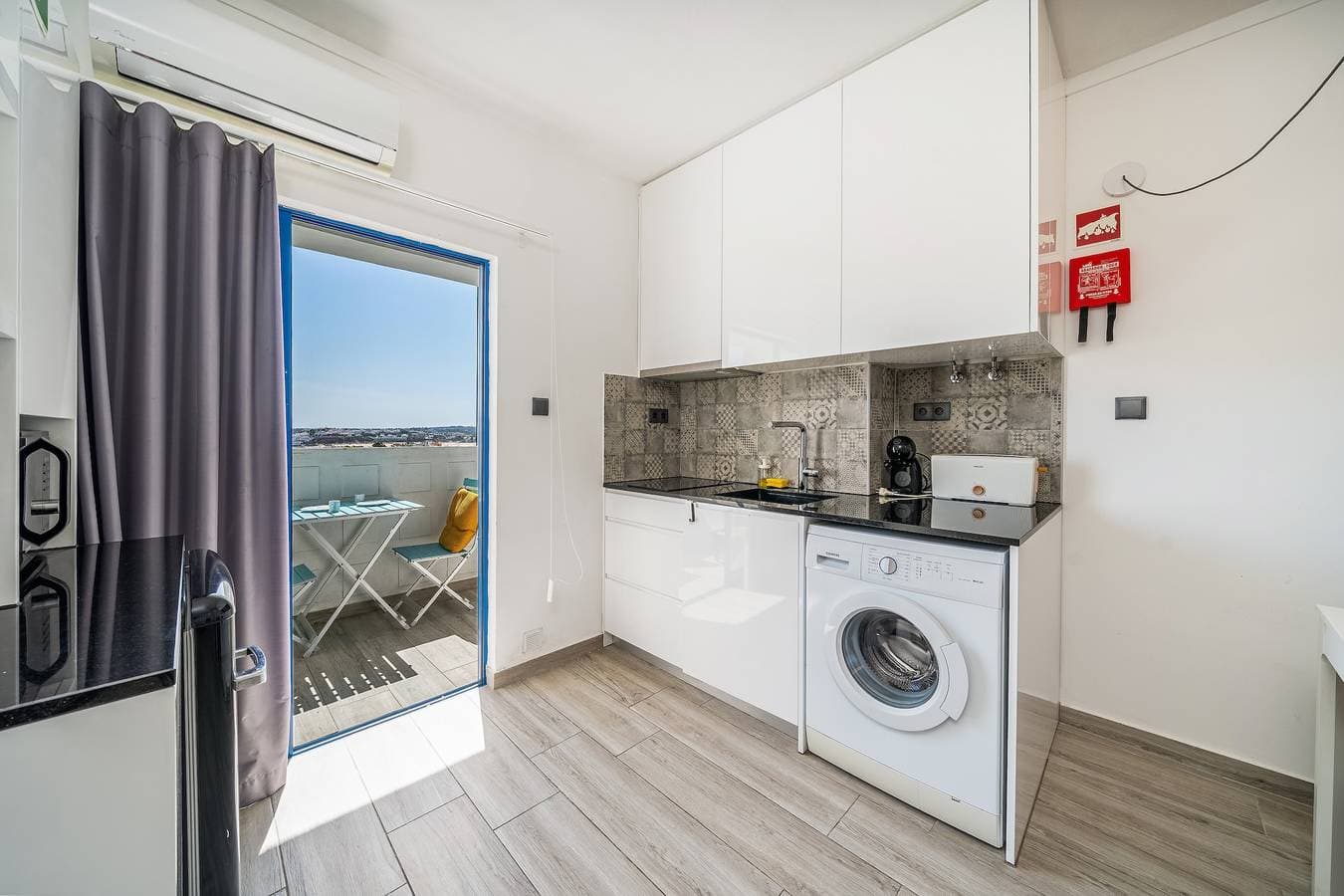Foto 4 von 22: Ferienhaus 'Belavista - By Staywise' mit Meerblick, WLAN und Klimaanlage