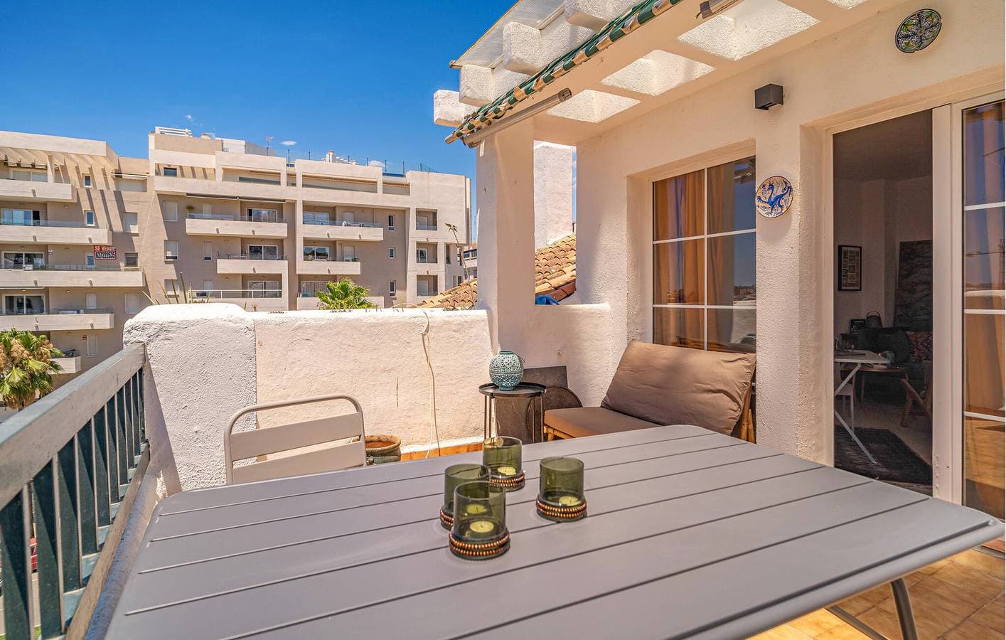 Foto 9 von 18: Luxus-Apartment mit Pool und Terrasse, 2,5 km von Playas del Duque entfernt