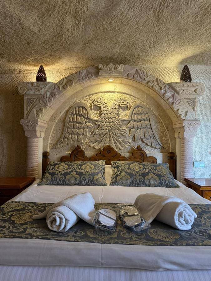 Foto 3 von 15: Executive Cave Suite