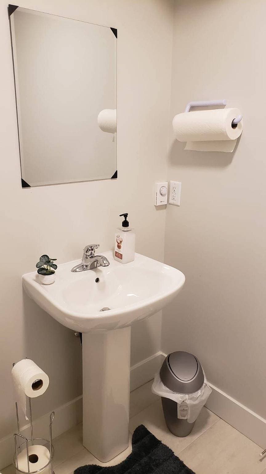 Foto 7 von 15: Gemütliches, neu erbautes Zimmer