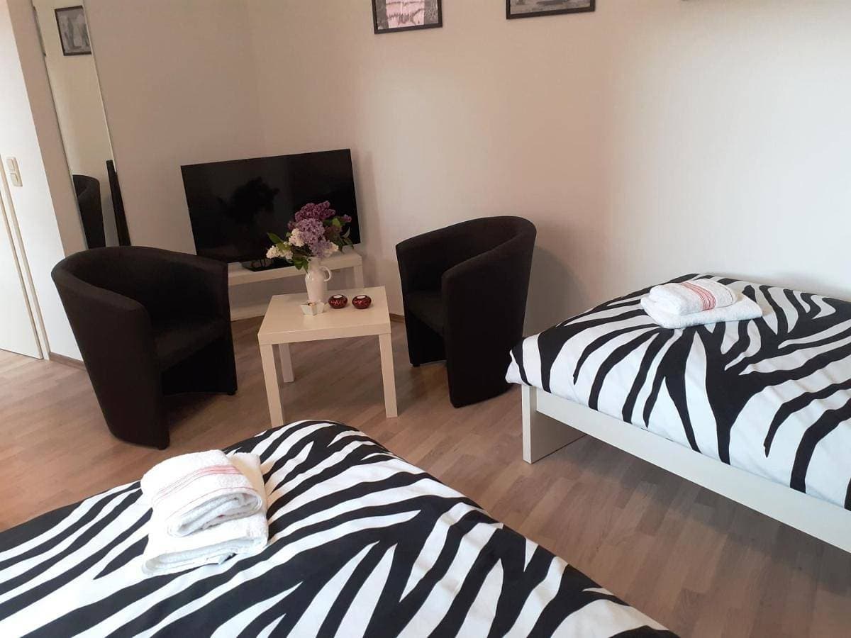 Foto 5 von 34: Double Room with Private Bathroom