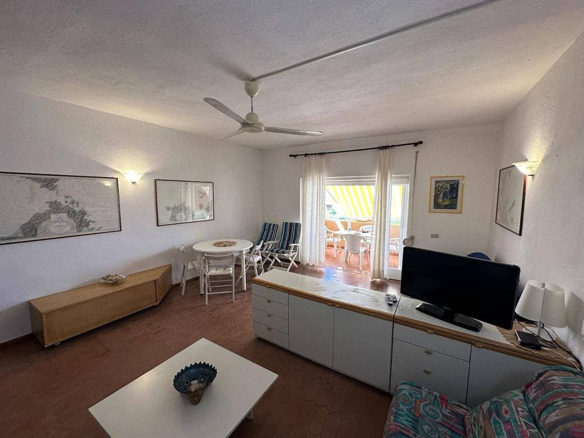 Foto 4 von 21: One-Bedroom Apartment