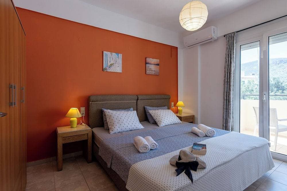 Gemütliche Wohnung mit herrlichem Bergblick, nur 5 min zum Strand 1