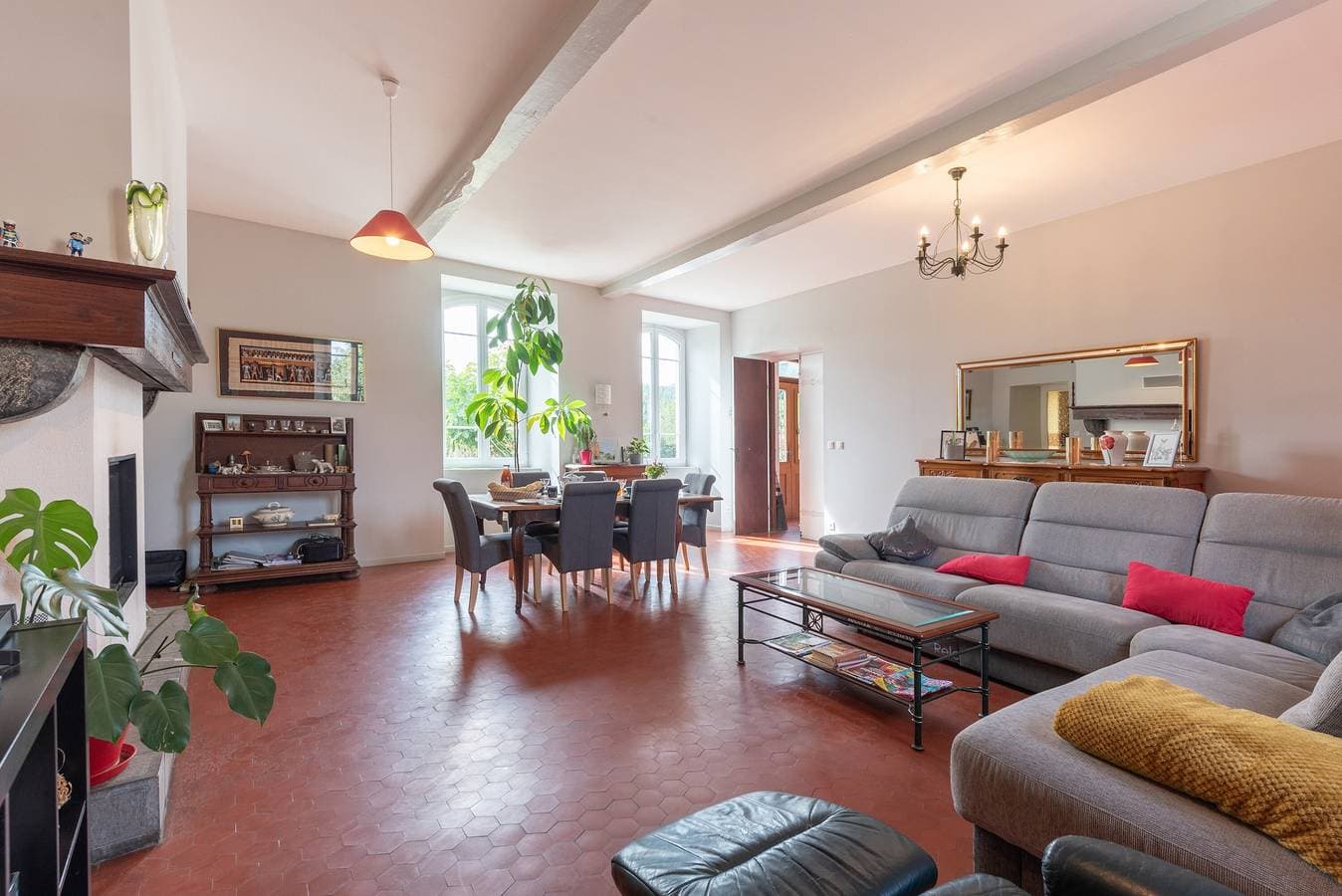 Foto 7 von 26: Gästezimmer 'Chambre Marie-Jo' mit Bergblick, gemeinsamer Terrasse und WLAN