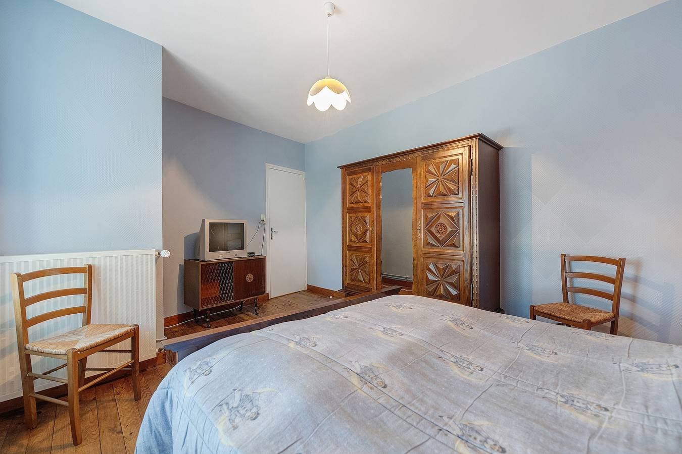 Foto 9 von 19: Ferienhaus „Gite Ferme De La Ruette 73“ mit Terrasse, privatem Garten und WLAN