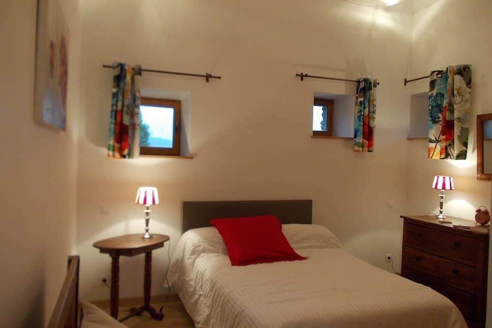 Foto 2 von 21: Charmantes Haus mit Schwimmbad südliches Ardèche 4 Schlafzimmer